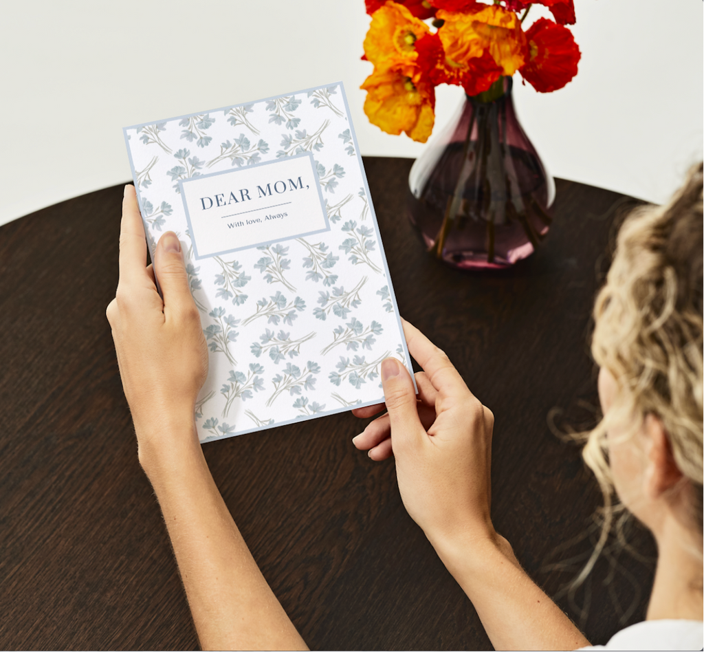 Dear Mom: A Printable Keepsake Book to Fill In With Love